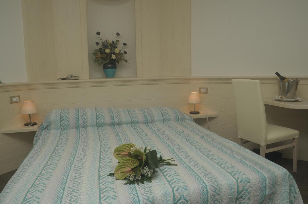 Albergo Antica Rosa Levico Terme Quarto foto